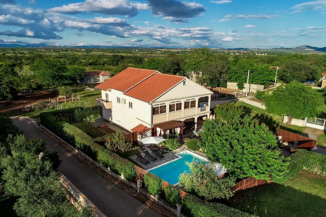 Kuca Za Odmor Lukic Villa Donje Rastane