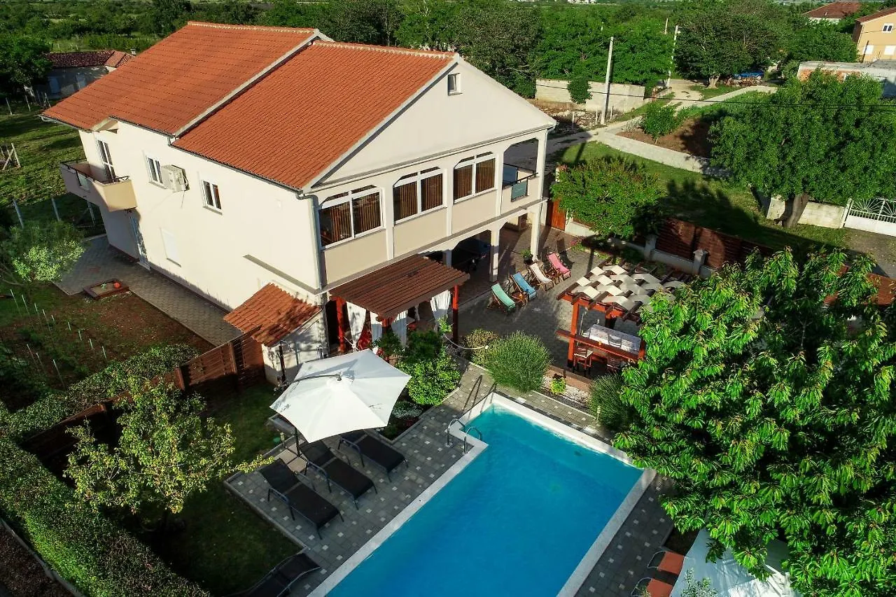 Kuca Za Odmor Lukic Villa Donje Rastane 0*,  Croatia